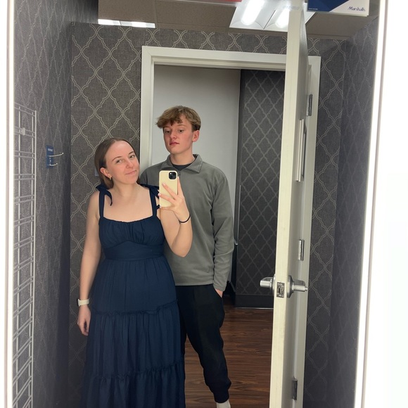 Meet your Posher, Samantha - Picture 1 of 1